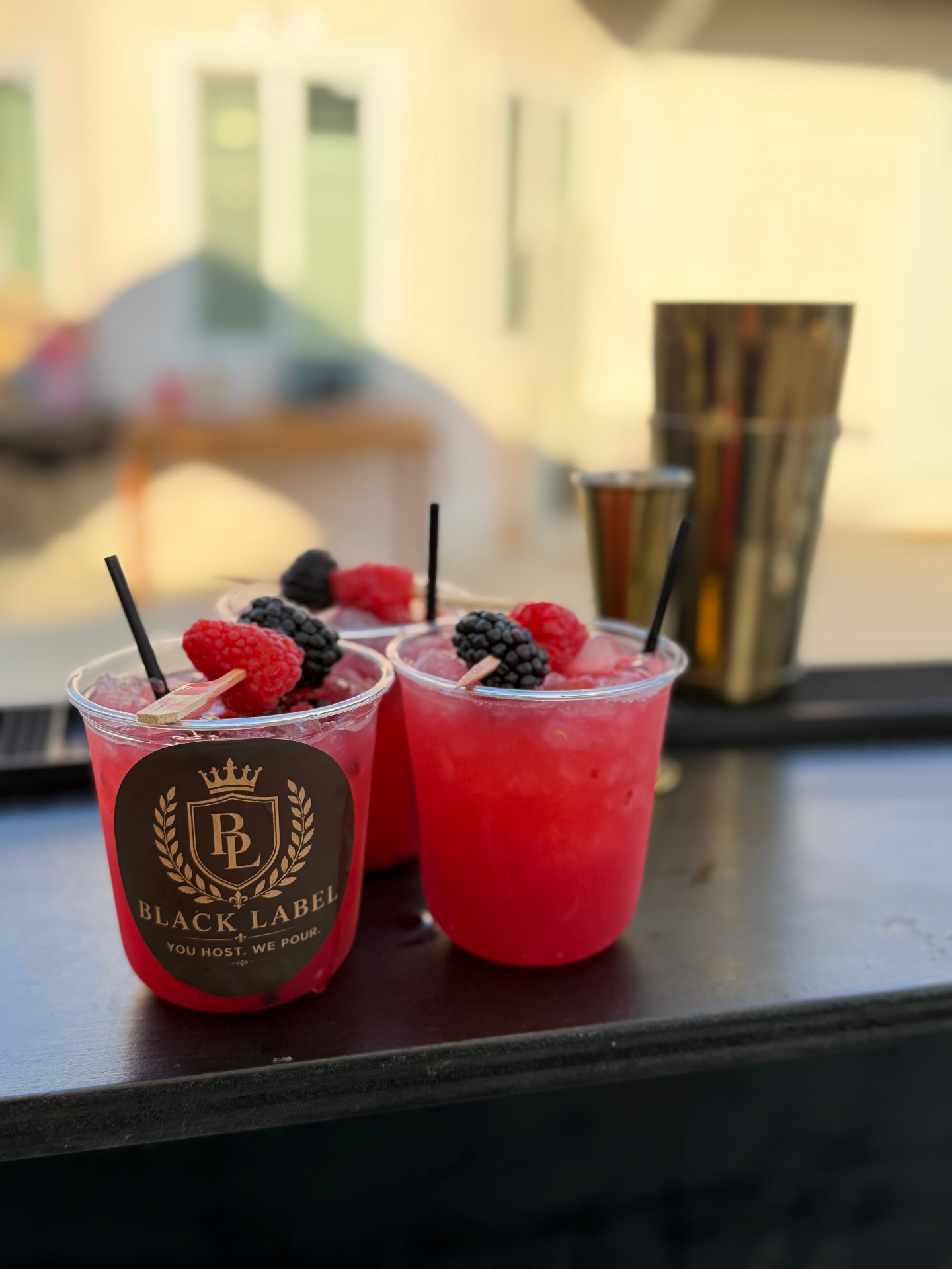 THE BLACK LABEL EXPERIENCE